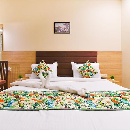 Hotel Remark Udajpur Zewnętrze zdjęcie
