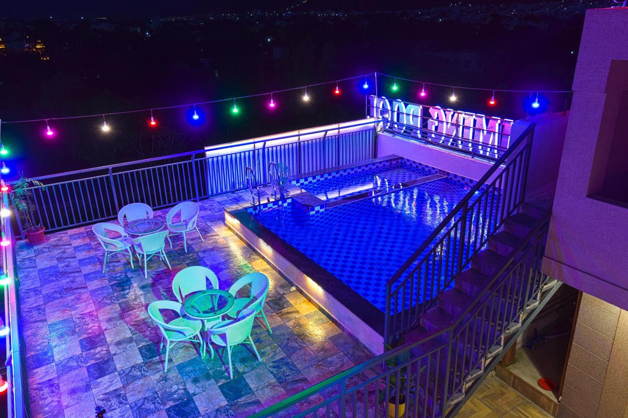 Hotel Remark Udajpur Zewnętrze zdjęcie
